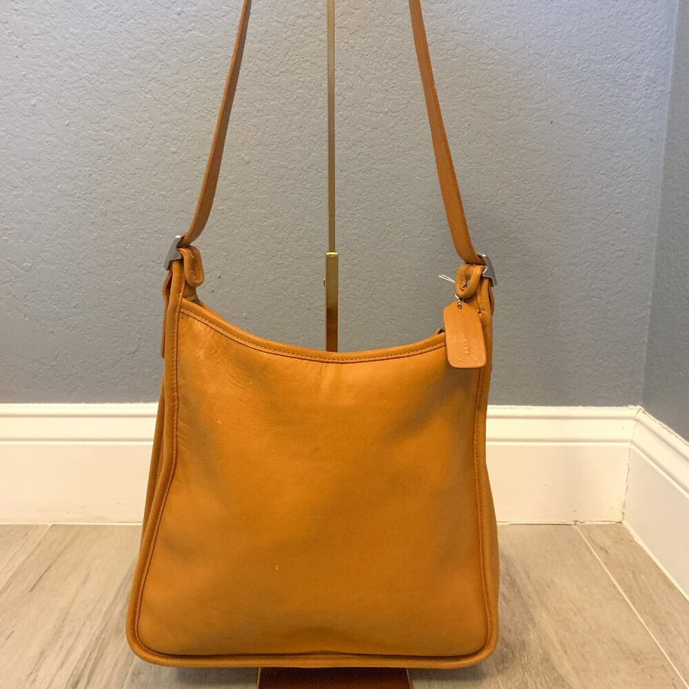 Vintage Goach Shoulder Bag - Caramel